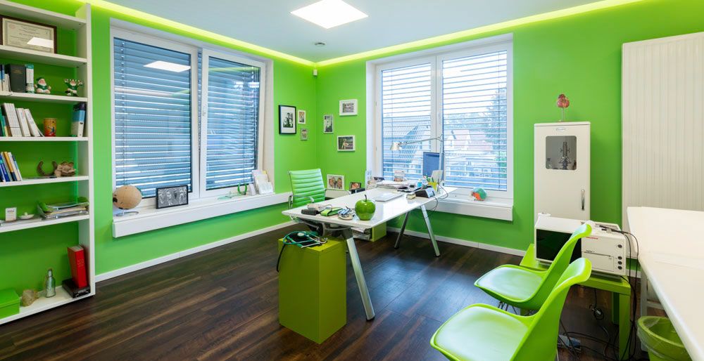 Medicum Hasport Sprechzimmer gruen